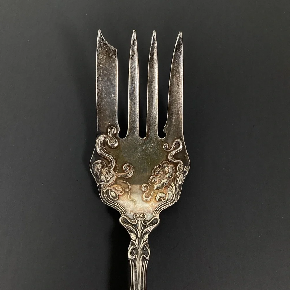 Vtg Wm Rogers Co Silverplate 8.5